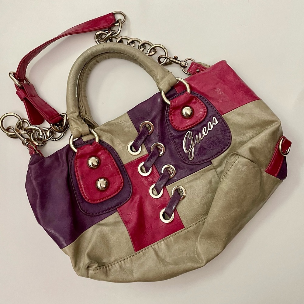 2000’s Guess Bag